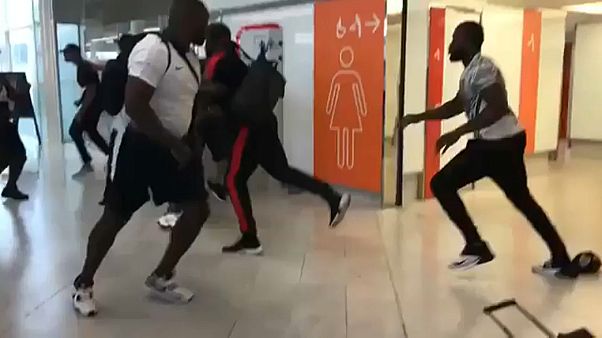 Batalha em Orly dos rappers franceses Booba e Karis Batalha em Orly dos rappers franceses Booba e Karis