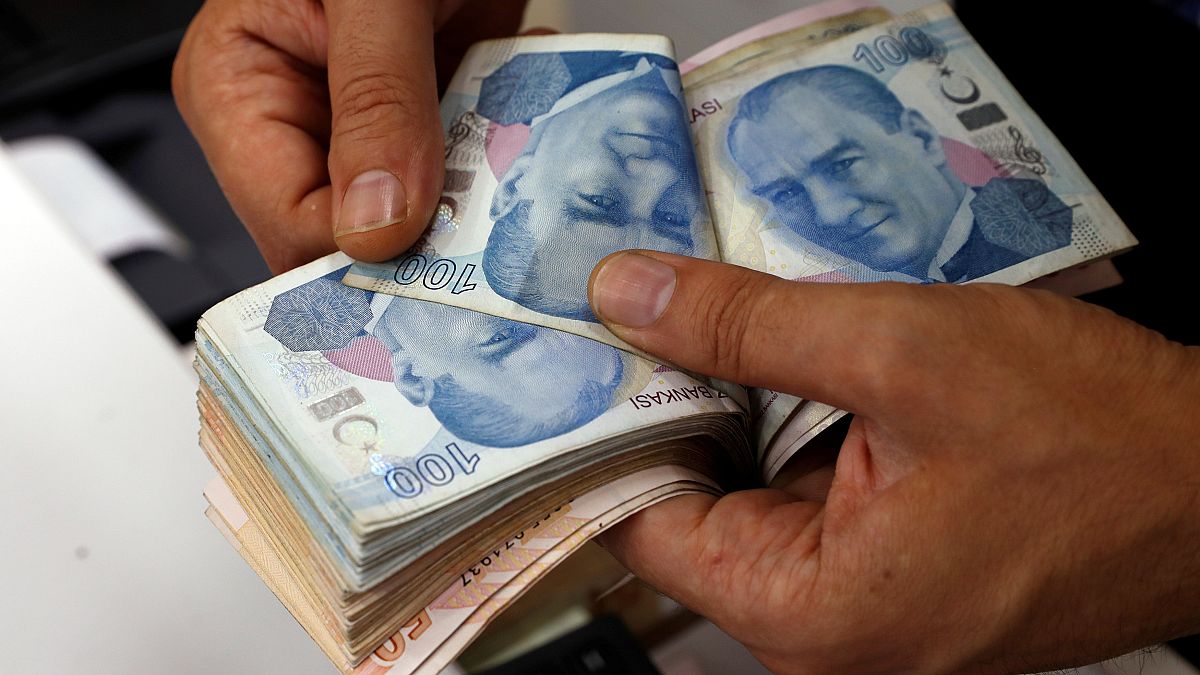 Die türkische Lira hat ein Rekordtief erreicht.
