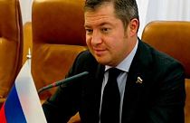 Ex senatore russo dissidente rilasciato in Italia