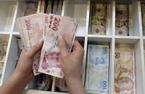 Caso-Brunson, lira turca a picco: è l'effetto delle sanzioni Usa