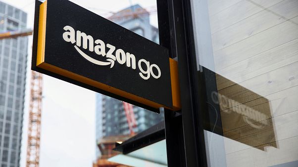 Amazon "postino abusivo": 300mila euro di multa dall'Agcom Amazon "postino abusivo": 300mila euro di multa dall'Agcom