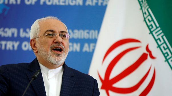 ظریف: آمریکا در آبهای ما راهش را گم کرده شاید چون خلیج فارس را نمیفهمد ظریف: آمریکا در آبهای ما راهش را گم کرده شاید چون خلیج فارس را نمیفهمد