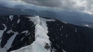 Climate change: melting mountains