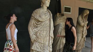 Aydın'da Almanların 1891'de kazdığı alanda 2 bin yıllık altı heykel bulundu