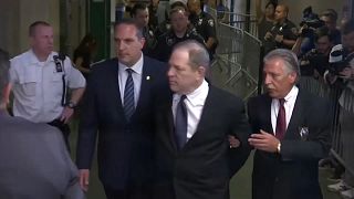 Defesa de Harvey Weinstein quer anular acusações de abuso sexual
