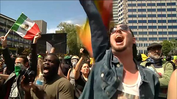 Oregon: scontri ad un corteo di estrema destra Oregon: scontri ad un corteo di estrema destra