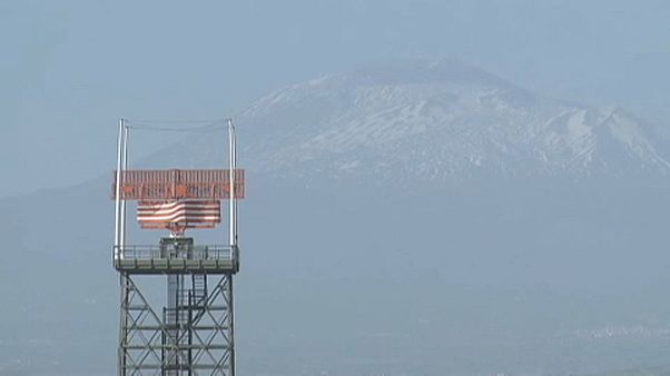Στην Αλβανία η πρώτη βάση του ΝΑΤΟ στα δυτικά Βαλκάνια Στην Αλβανία η πρώτη βάση του ΝΑΤΟ στα δυτικά Βαλκάνια