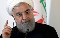 نامه روحانی به لاریجانی: سوال مجلس از من نه قانونی است، نه زمانش است، اما می‌آیم