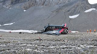 سقوط هواپیمای نظامی در سوئیس ۲۰ کشته برجای گذاشت