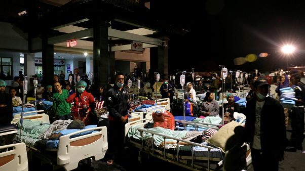 Des dizaines de morts dans un nouveau tremblement de terre en Indonésie Des dizaines de morts dans un nouveau tremblement de terre en Indonésie