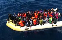 إنقاذ 400 مهاجر حاولوا العبور من المغرب إلى اسبانيا