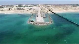 Γάζα: Θαλάσσιο τείχος χτίζει το Ισραήλ