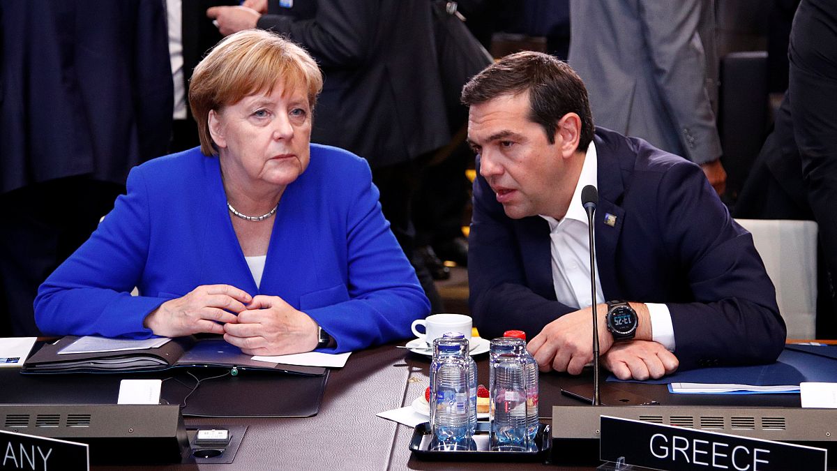 AB'den son kredi dilimini de alan Yunanistan ekonomik istikrarını sağlayabilecek mi?