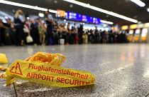 Terminal 1 des Frankfurter Flughafens wurde von der Polizei geräumt.
