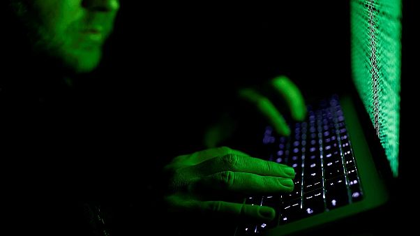 Pedofili suçlularının çocuk pornosu paylaşmak için kullandıkları Darknet ve Deepweb nedir? Pedofili suçlularının çocuk pornosu paylaşmak için kullandıkları Darknet ve Deepweb nedir?