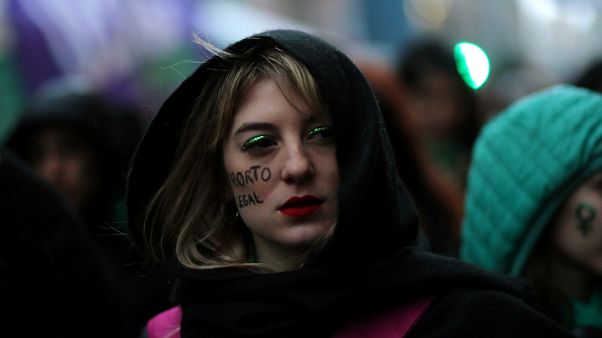 El Senado argentino rechaza despenalizar el aborto El Senado argentino rechaza despenalizar el aborto
