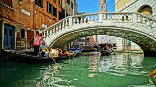 Βενετία: Δυο εσπρέσο και δύο νερά κόστισαν 43 ευρώ!