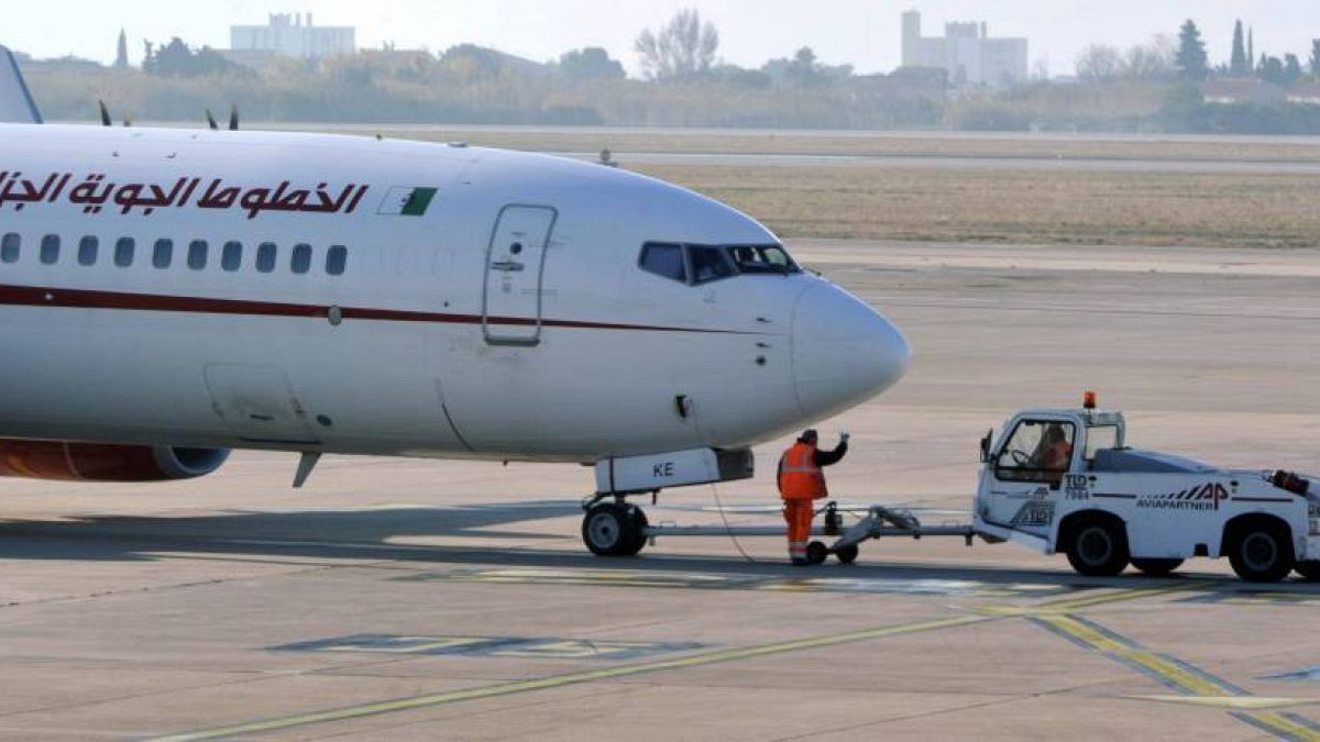 لماذا شددت الخطوط الجزائرية الرقابة على الرحلات المتجهة إلى الإمارات وقطر وتركيا؟