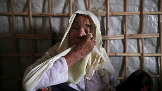 Rohingya mülteci kampında kalan Arakan Müslümanı bir kadın