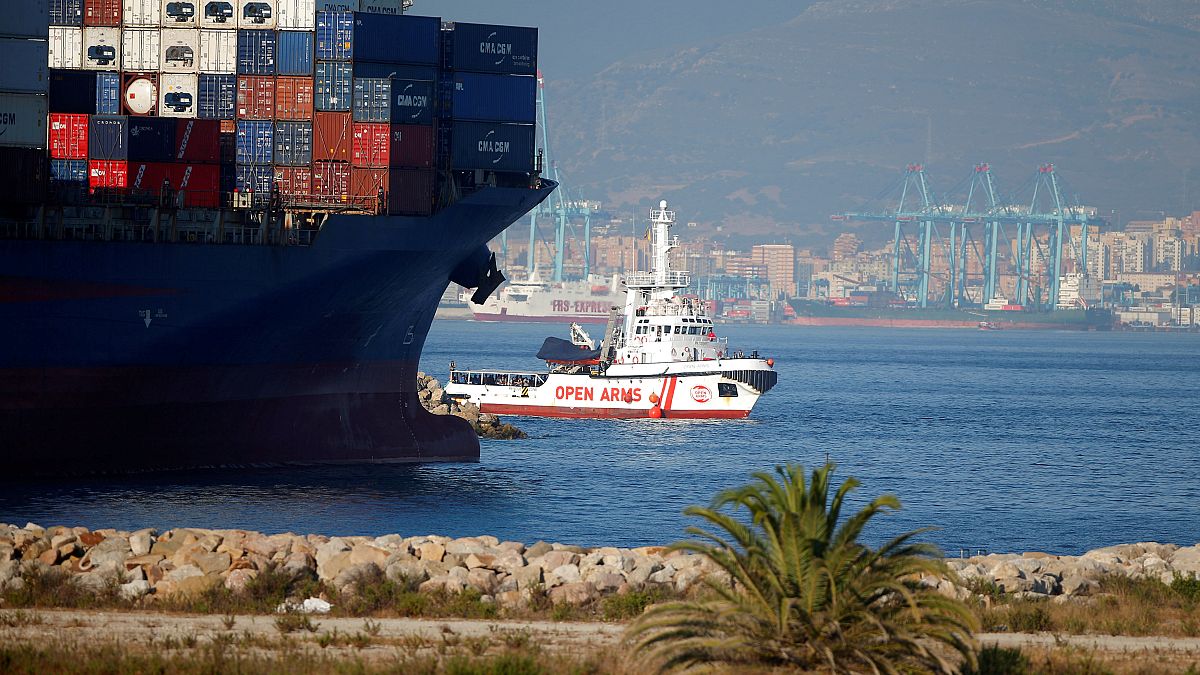Embarcação da Open Arms chega a Algeciras com 87 migrantes a bordo