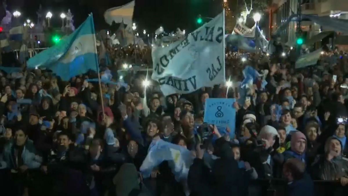 Αργεντινή: Αντιδράσεις για τις αμβλώσεις