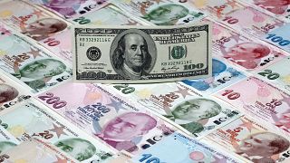Rusia y Turquía pagan con sus monedas la tensión diplomática