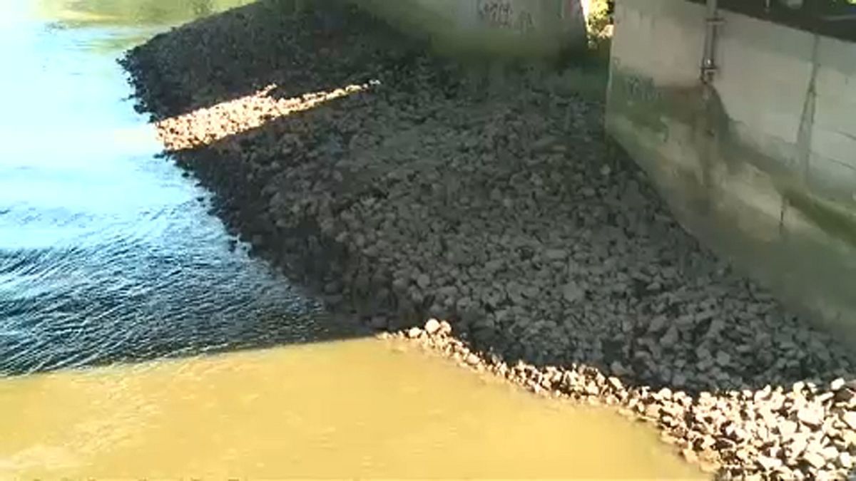 Az aszály háborús gránátokat hoz elő a folyókból 