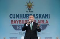 Erdogan contraataca contra el desplome de la lira turca