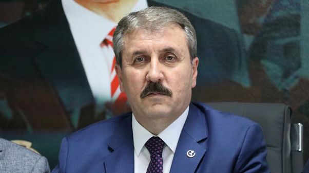 Destici: Doların yükselmesine sevinenlerle hesaplaşma zamanı geldi Destici: Doların yükselmesine sevinenlerle hesaplaşma zamanı geldi
