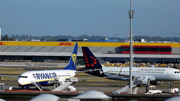 Ryanair pilotlarının grevi Avrupa’da 55 bin yolcuyu mağdur etti Ryanair pilotlarının grevi Avrupa’da 55 bin yolcuyu mağdur etti