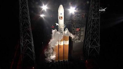 NASA adia lançamento da sonda que vai viajar até ao sol