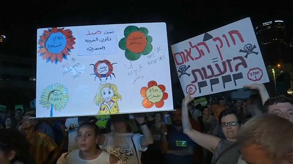Neuer Protest gegen Nationalitätengesetz Neuer Protest gegen Nationalitätengesetz
