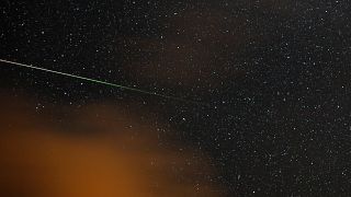 Una estrella fugaz sobre el cielo de Barbucedo, España