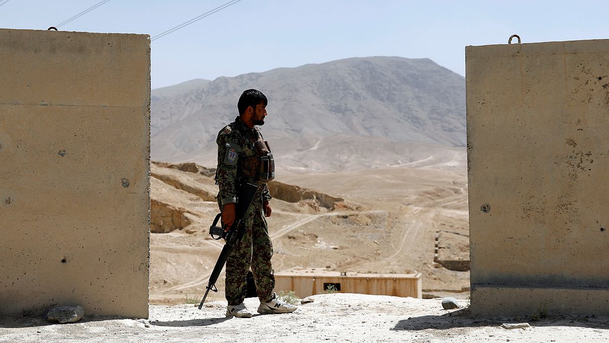 Afganistan: Gazne'deki çatışmalarda yüzlerce ölü ve yaralı 