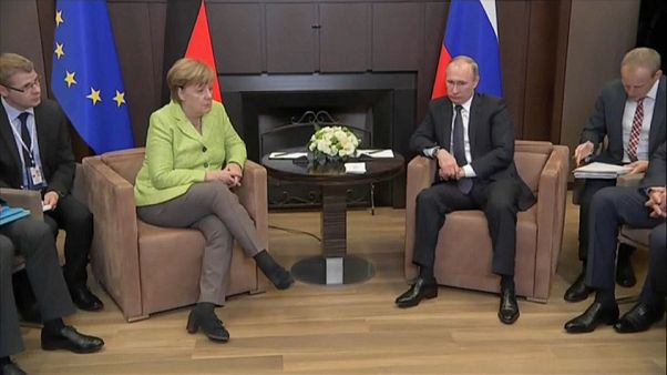 Merkel-Putin, vertice a Meseberg il 18 agosto Merkel-Putin, vertice a Meseberg il 18 agosto