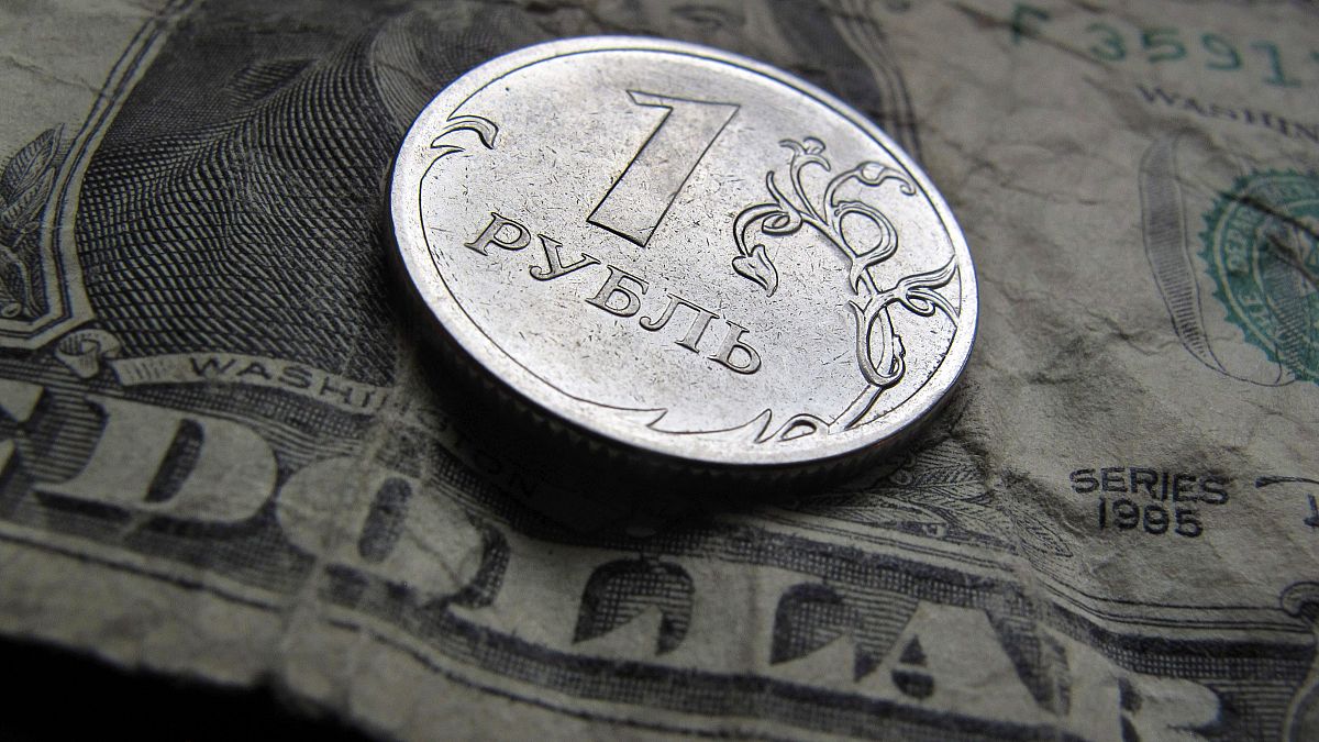 Rubel és dollár