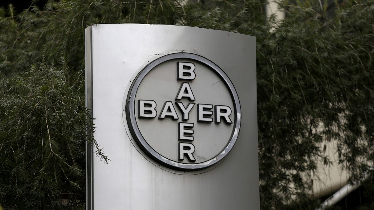 Bayer cai 10% na bolsa de Frankfurt