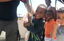 Aquarius: Os sorrisos dos 67 menores a bordo escondem a realidade