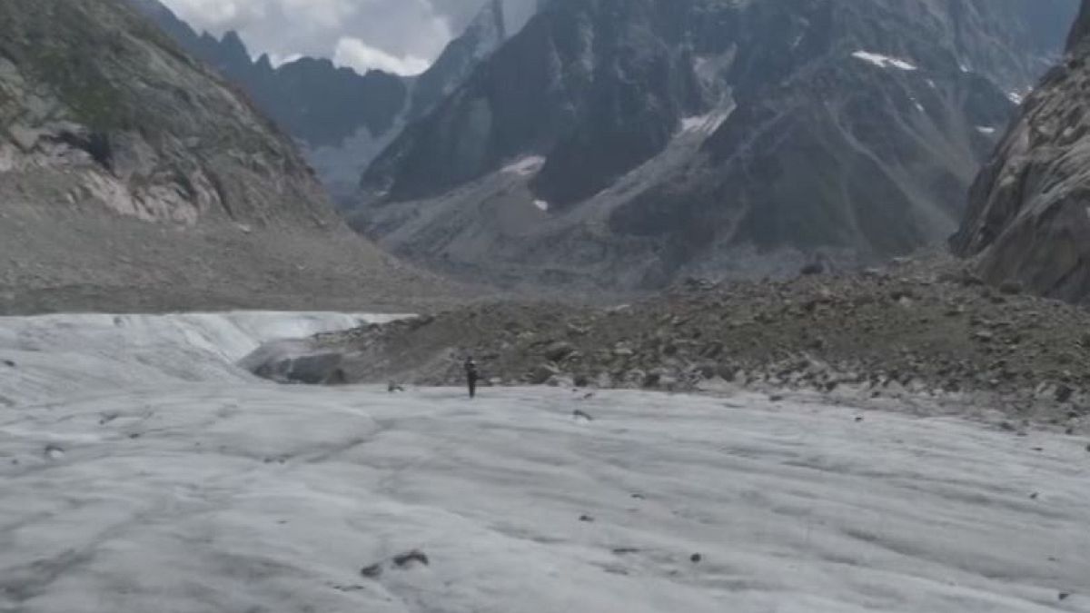 Watch: Swiss mountaineer breaks speed record at Mont Blanc