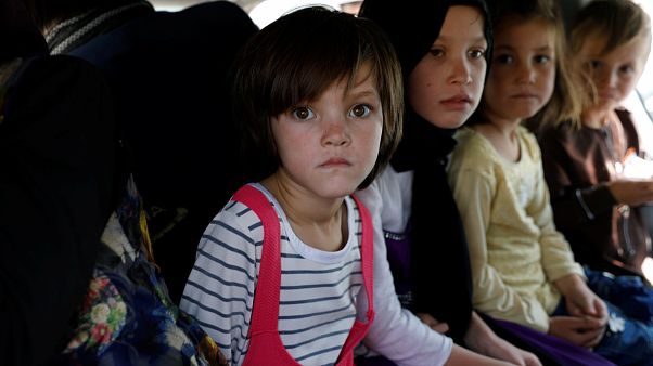 Afganistan: Taliban militanları Gazne'den çıkarılıyor Afganistan: Taliban militanları Gazne'den çıkarılıyor
