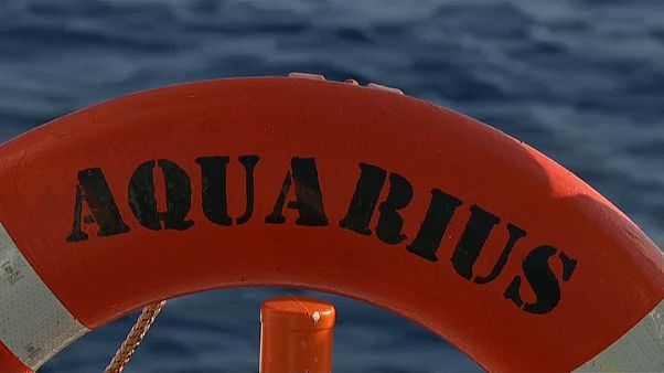 Malta lässt Aquarius-Schiff mit 141 Flüchtlingen anlanden Malta lässt Aquarius-Schiff mit 141 Flüchtlingen anlanden