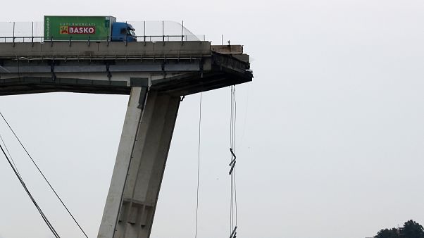 Queda de viaduto em Génova, Itália Queda de viaduto em Génova, Itália