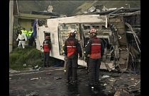 Ecuador permanece sumido en la tragedia tras un nuevo accidente de autobús