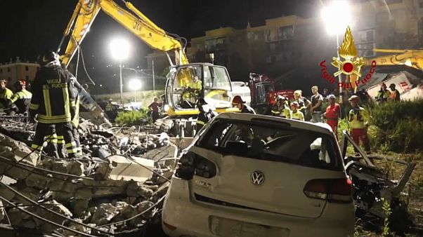"Apokalyptische Bilder" - ein Genua-Überlebender erzählt "Apokalyptische Bilder" - ein Genua-Überlebender erzählt