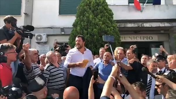 Mafia, Salvini a San Luca: "Non vi abbandono" Mafia, Salvini a San Luca: "Non vi abbandono"