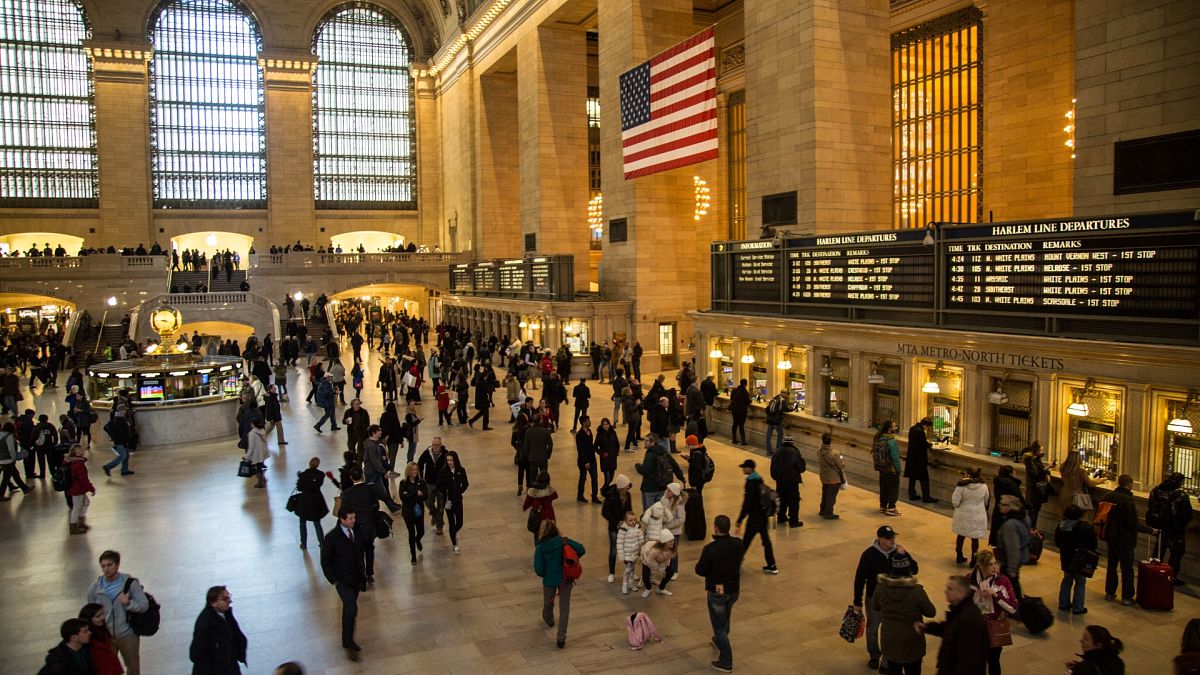 ABD terör saldırılarına karşı yolcuları metro koridorlarında arayacak