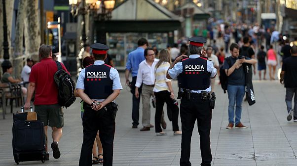 Barcelone : un an après l'attentat, la Rambla se souvient Barcelone : un an après l'attentat, la Rambla se souvient