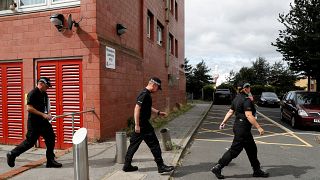 الشرطة البريطانية تحقق في الهجوم على مسجدين في برمنغهام