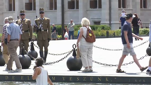Abschaffung der Geschlechterforschung - "Christliche Grundwerte in Gefahr" Abschaffung der Geschlechterforschung - "Christliche Grundwerte in Gefahr"