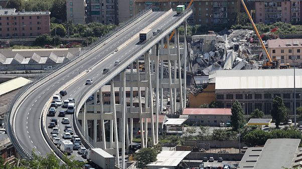 Atividade portuária de Génova em risco Atividade portuária de Génova em risco